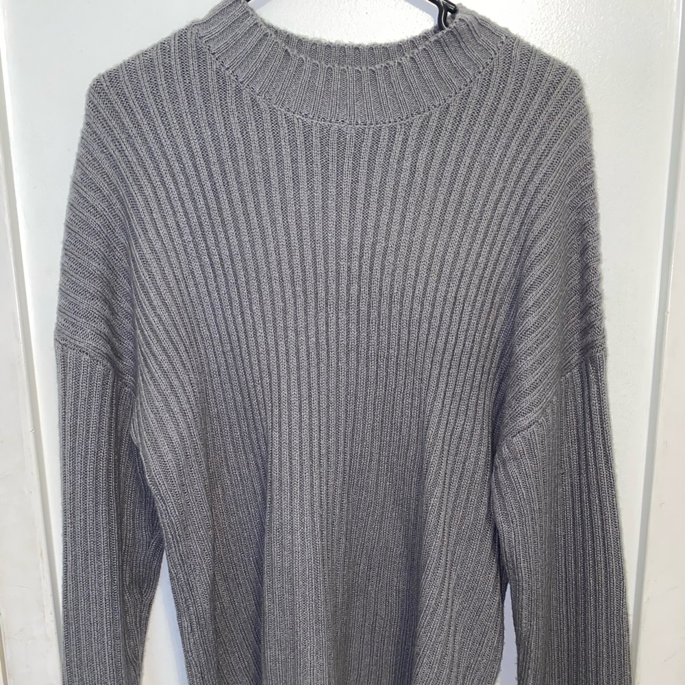 Gray sweater